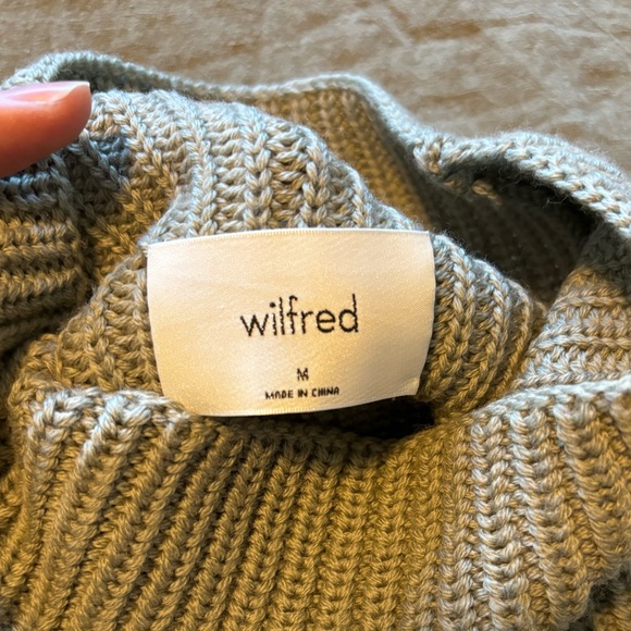 Wilfred Montpellier Turtleneck Sweater - Picture 6 of 6